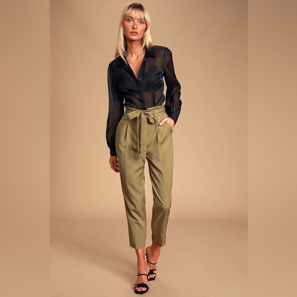 Lulu's Pants & Jumpsuits Lulus Paper Bag High Waisted Green Pants